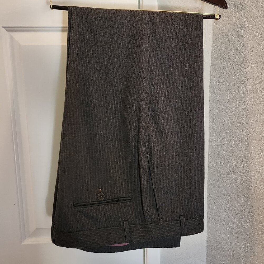 Ted Baker Flat Front Wool Blend Dress Pants - Gray with faint pink stripe